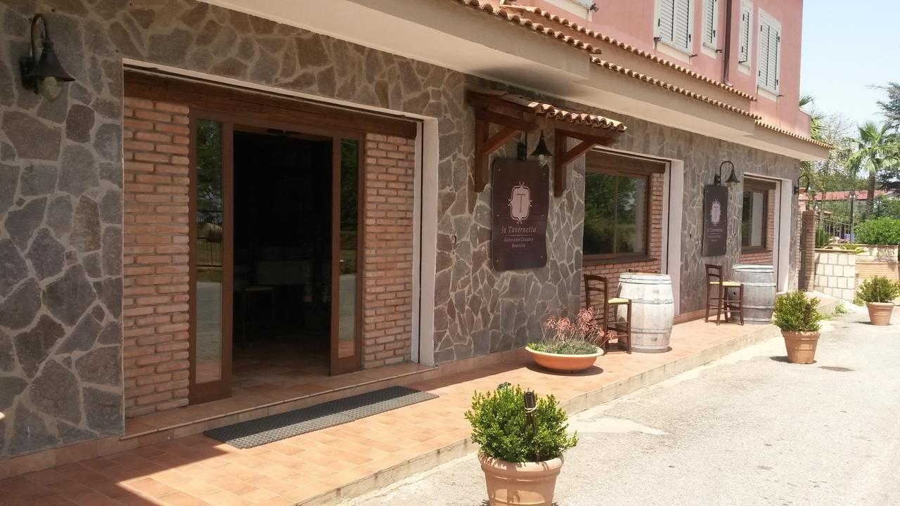 Hotel La Pineta Joppolo Eksteriør billede